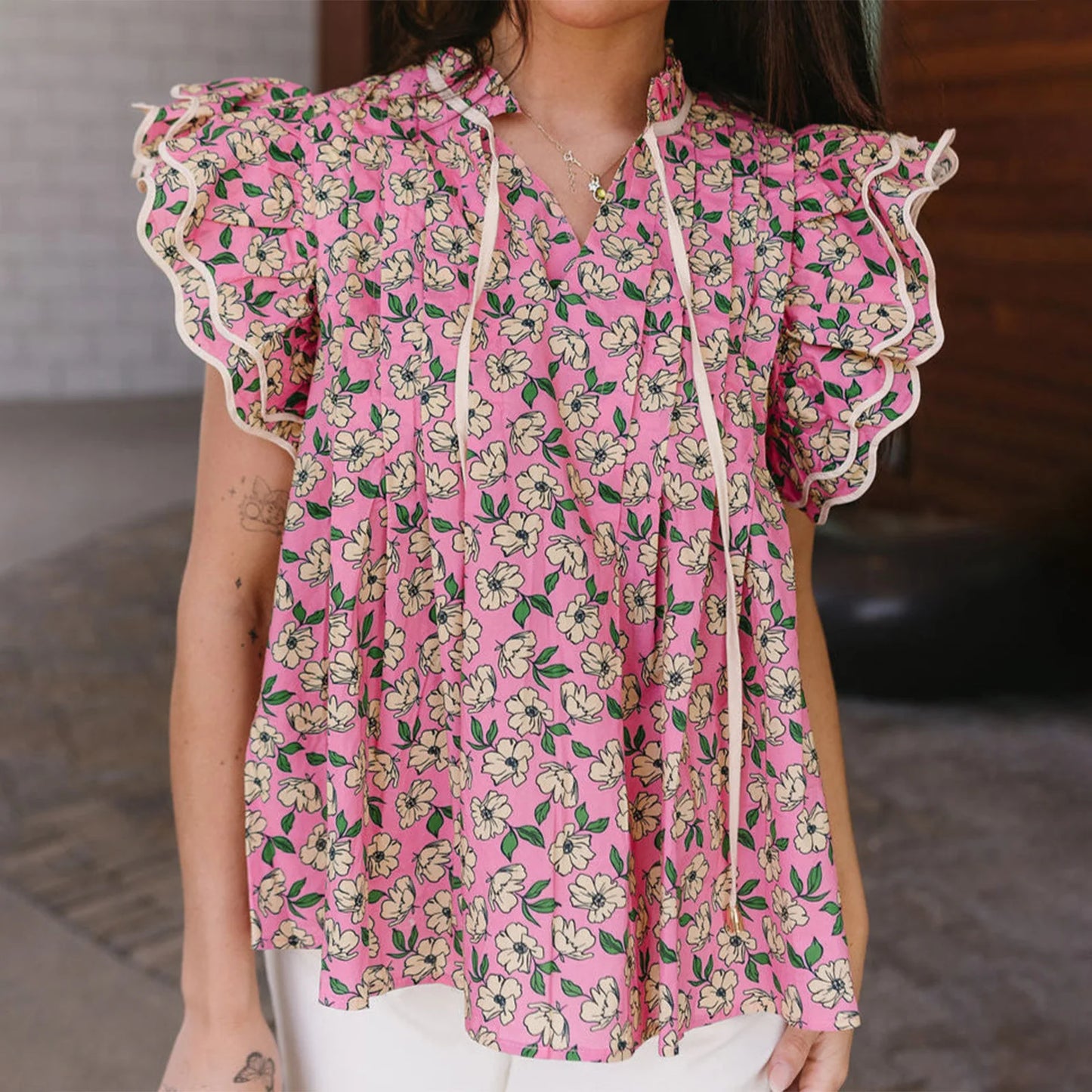 Women s Summer Casual V-Neck T-Shirt with Tie-Up Detail and Floral Print Short Sleeves Streetwear Top